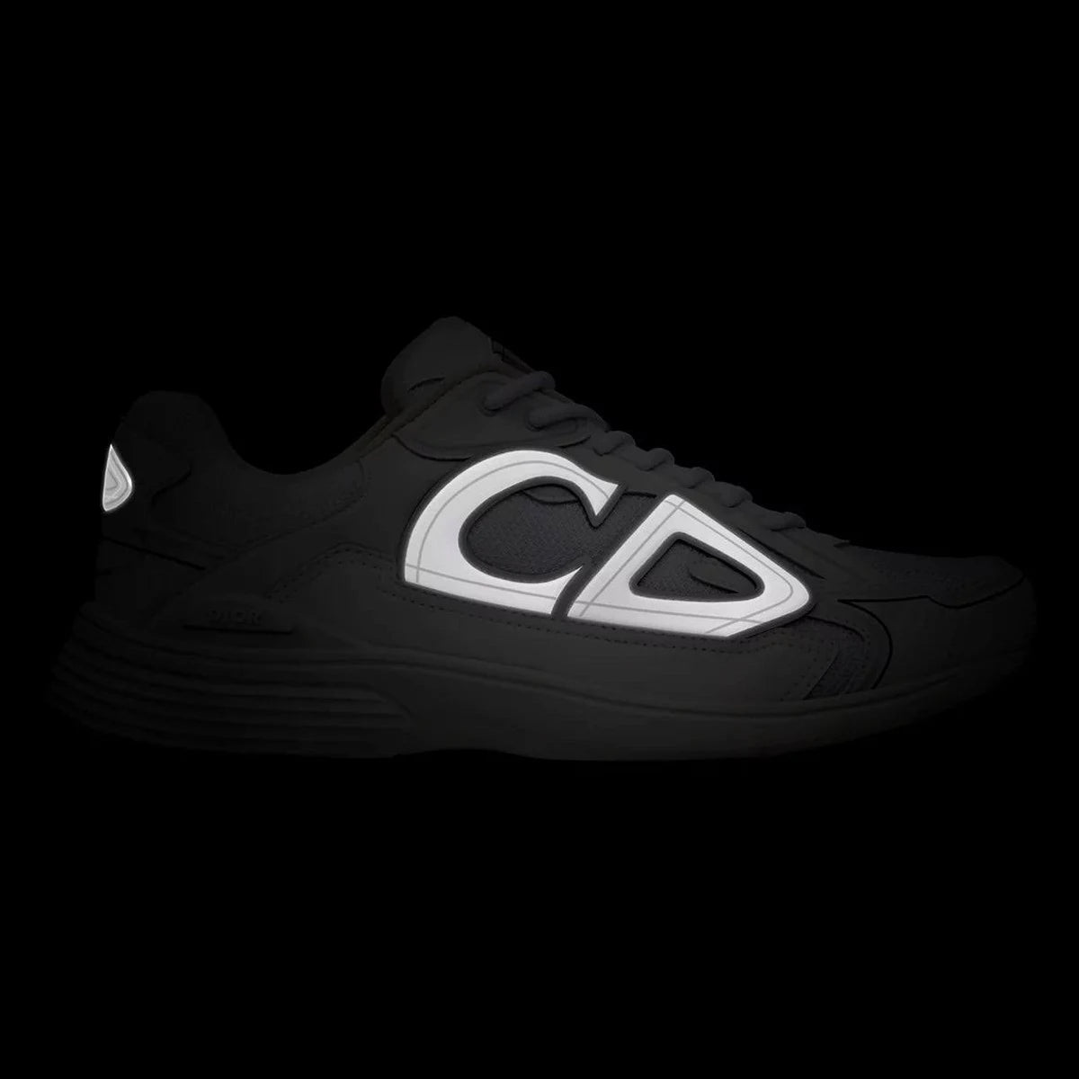 Di0r B30 White